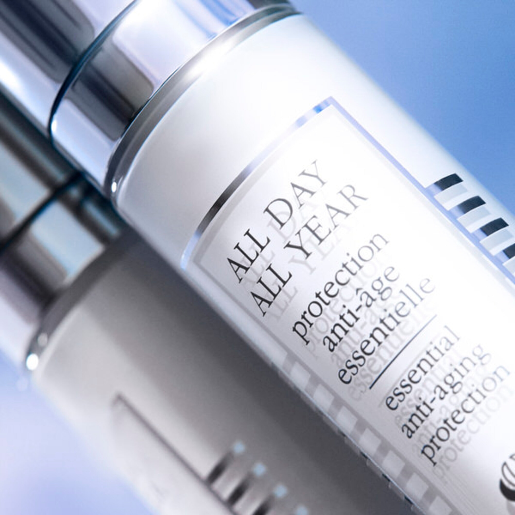 Crema de zi antirid All Day All Year