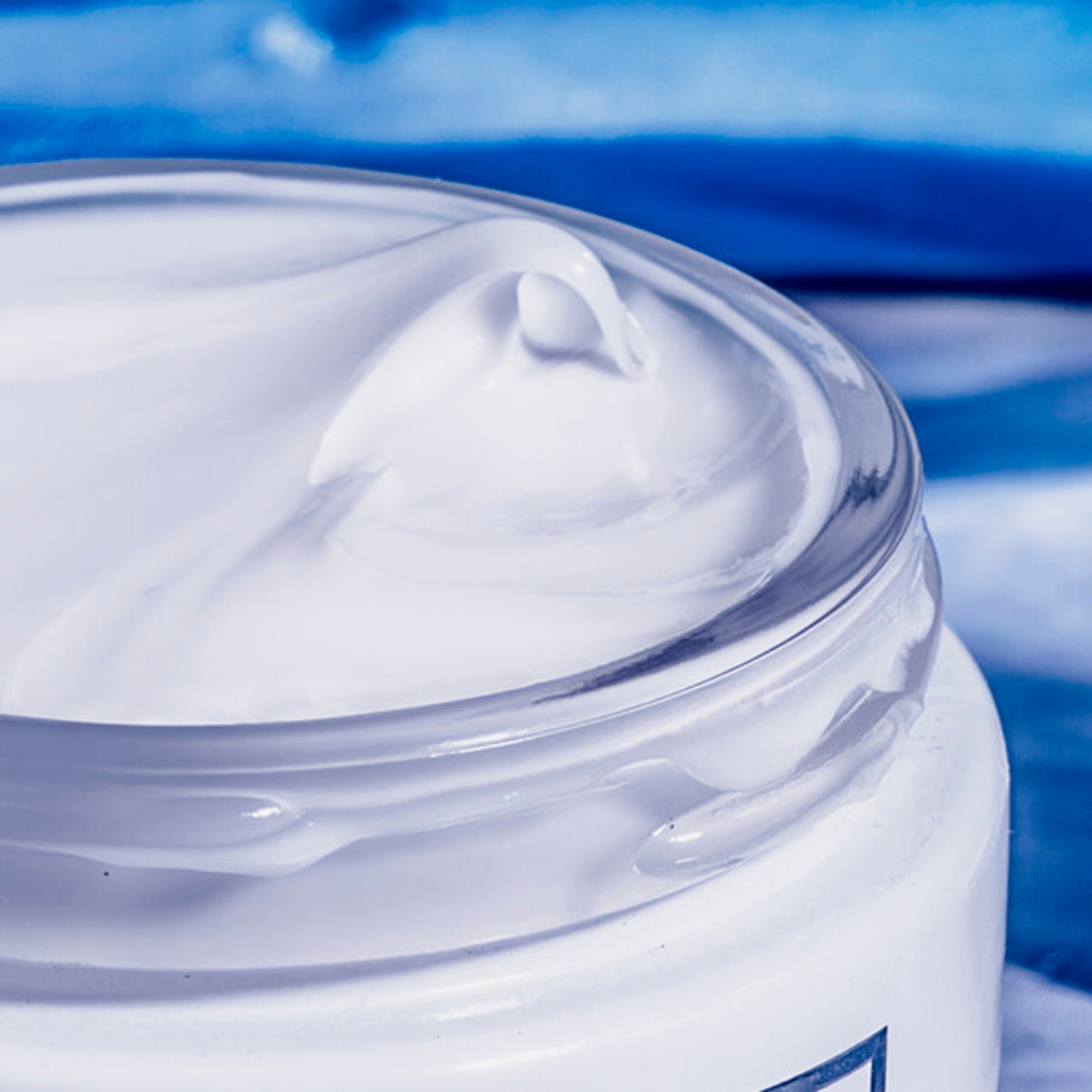 Crema hranitoare de zi si de noapte Velvet Nourishing Cream