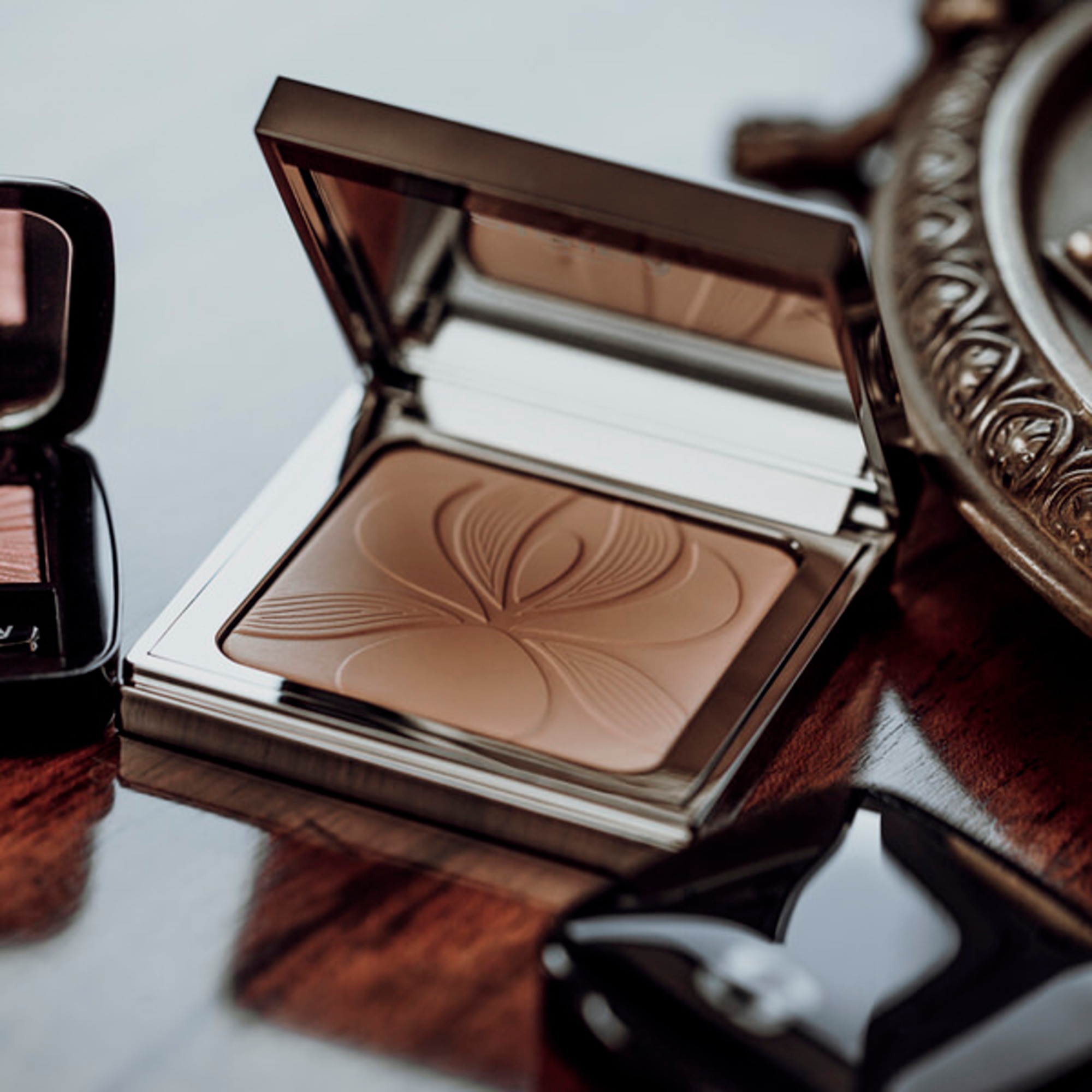 Pudra compacta Blur Expert