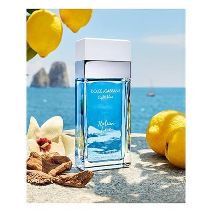 Light Blue Italian Love Apa de Toaleta