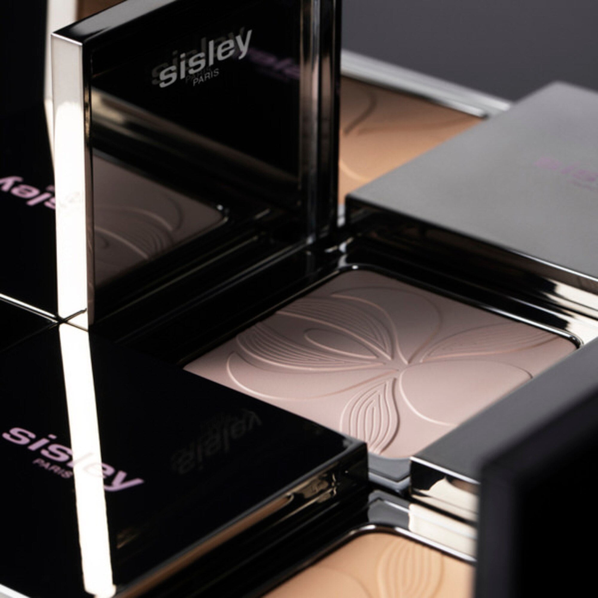 Pudra compacta Blur Expert