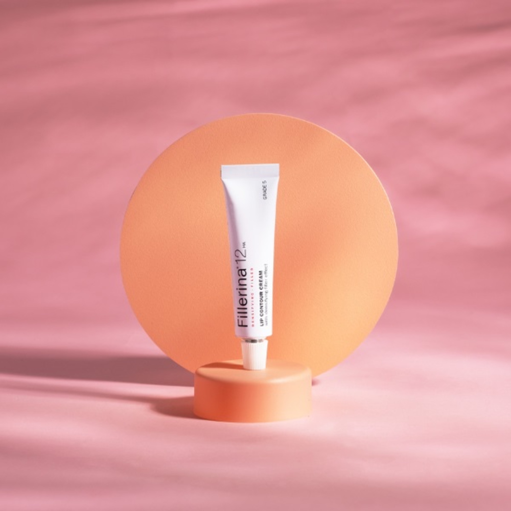 Crema contur buze cu efect de umplere Densifying Filler Grad 4