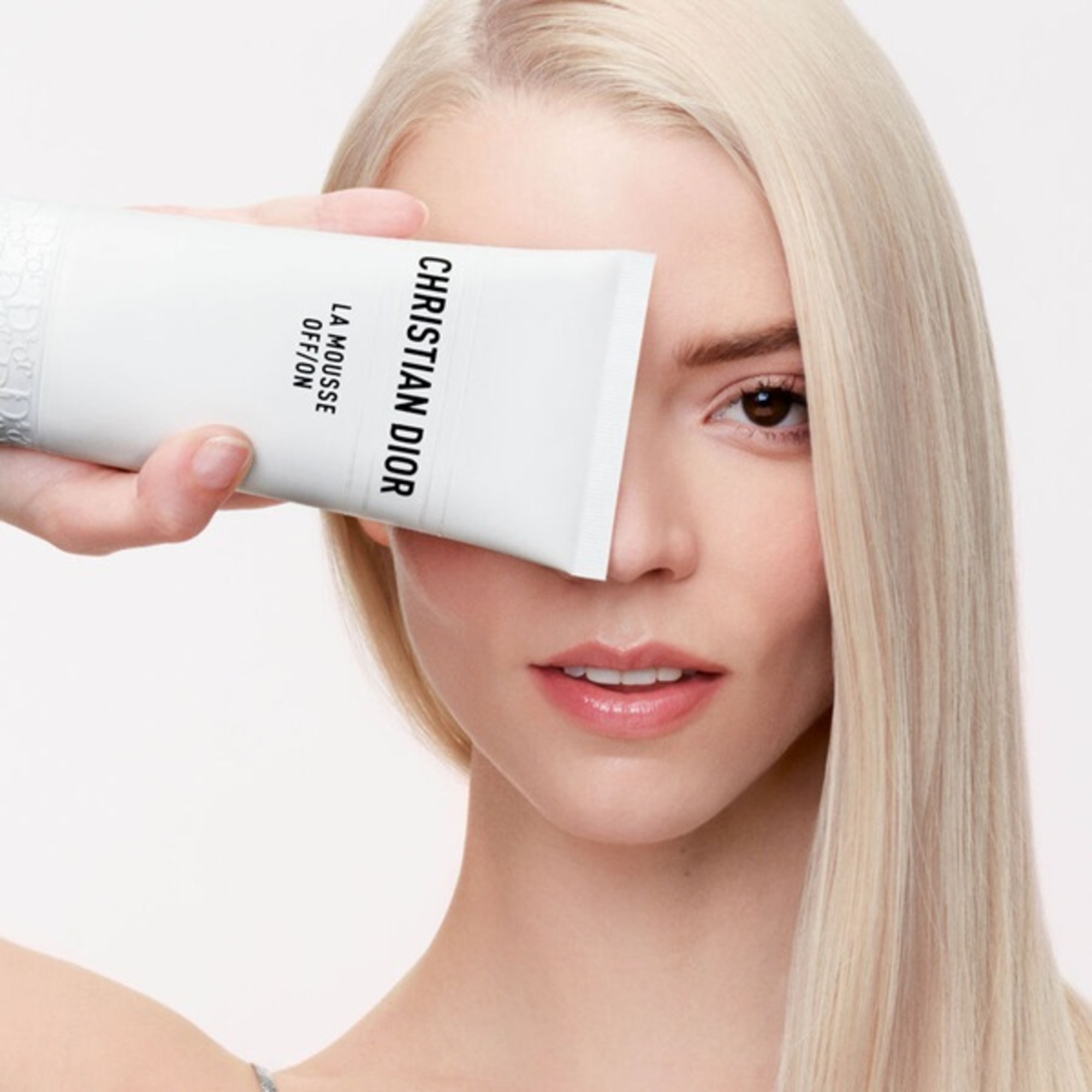 Spuma de curatare OFF/ON Foaming Cleanser