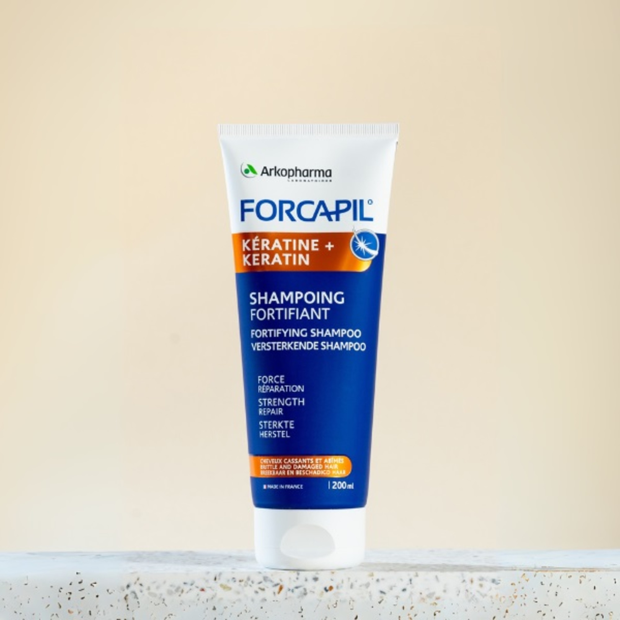 Sampon fortifiant pentru par deteriorat