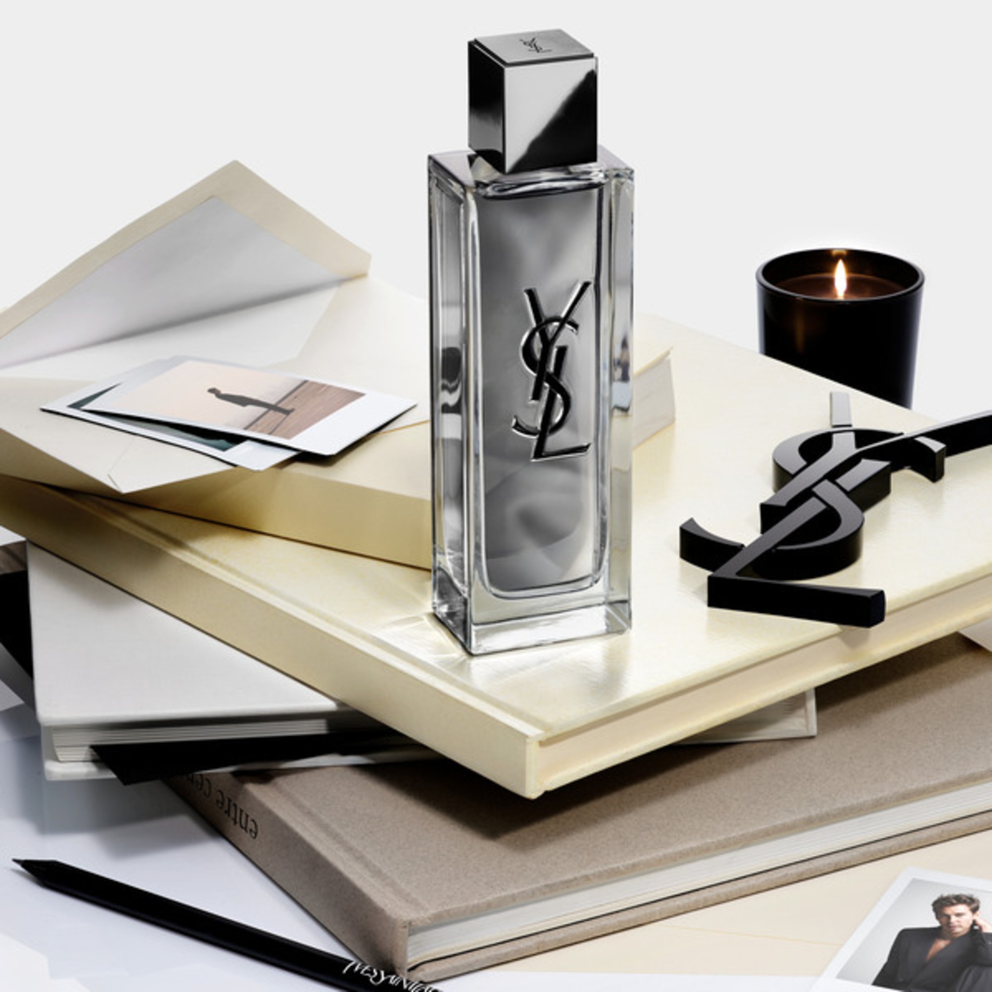 40 ML Yves Saint Laurent MYSLF MYSLF Apa de Toaleta Intense  6 of 8 MYSLF Apa de Toaleta Intense