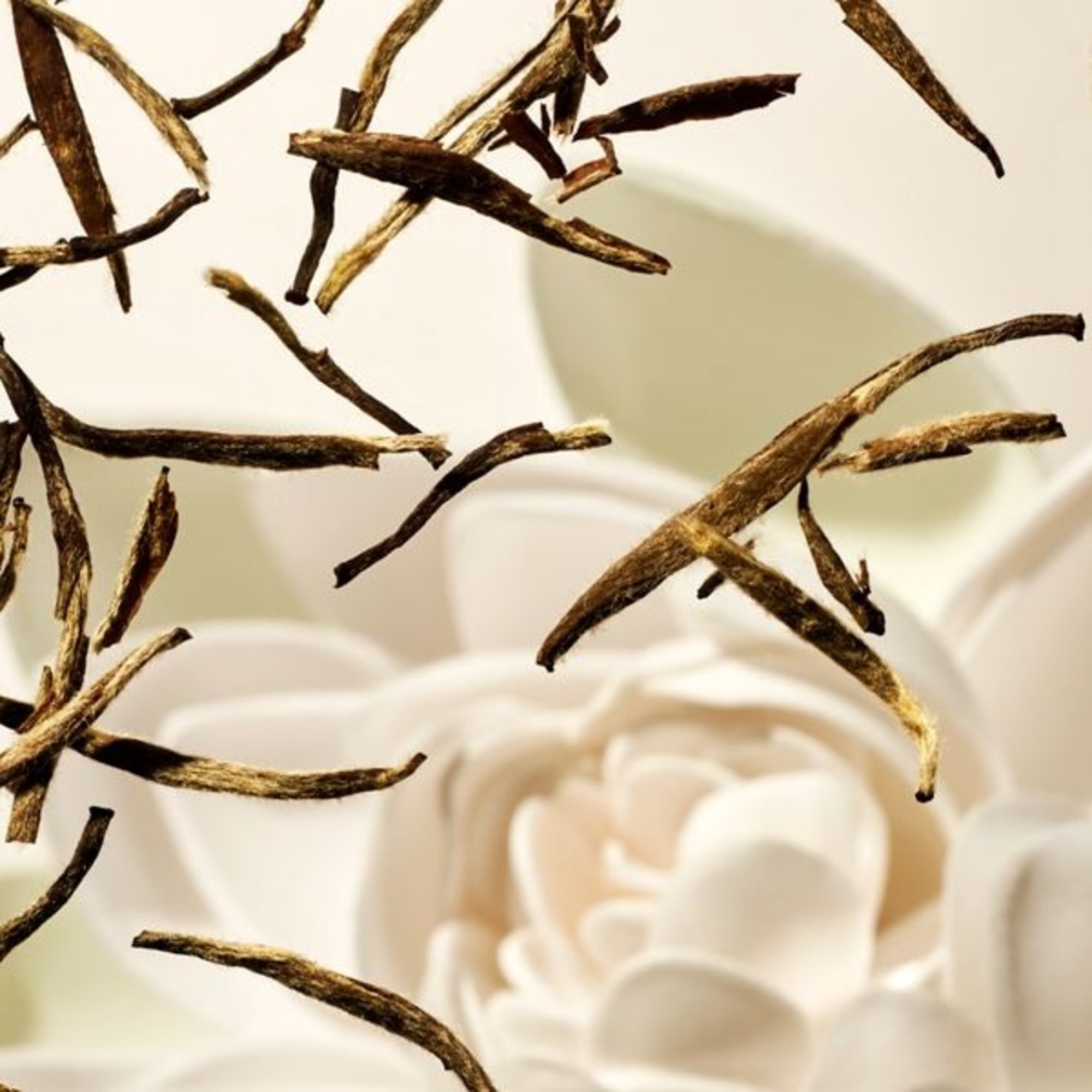 Crema de corp aerata The Ritual of Karma