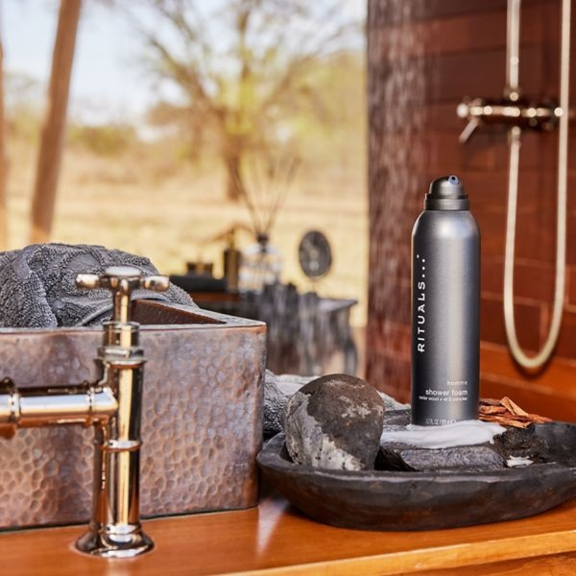 Gel de dus spuma Homme