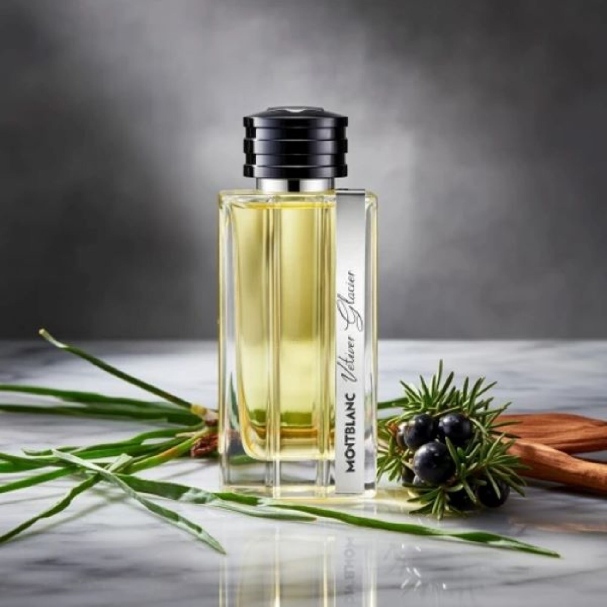 125 ML Montblanc COLLECTION Vetiver Glacier Apa de Parfum 1 of 7