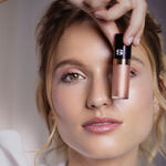  Sisley OMBRE ECLAT Fard de pleoape lichid Ombre Eclat Liquide  2 of 7 Fard de pleoape lichid Ombre Eclat Liquide