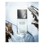 75 ML Issey Miyake L'EAU D'ISSEY POUR HOMME L'Eau D'Issey Pour Homme Apa de Parfum 2 of 3 L'Eau D'Issey Pour Homme Apa de Parfum