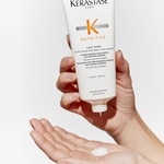 200 ML Kerastase NUTRITIVE Balsam hranitor pentru par uscat Lait Vital 2 of 3 Balsam hranitor pentru par uscat Lait Vital