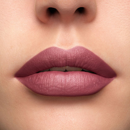 Ruj de buze cu efect mat L Absolu Rouge Drama Matte