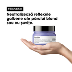 250 ML L'OREAL PROFESSIONNEL BLONDIFIER Masca reparatoare si iluminatoare pentru parul blond Serie Expert  1 of 3 Masca reparatoare si iluminatoare pentru parul blond Serie Expert