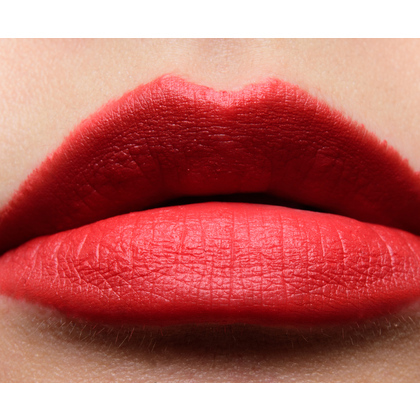 Ruj de buze The Slim Velvet Radical