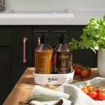 2X300 ML Somerset RHS Set de ingrijire mani Greenhouse Collection 2 of 2 Set de ingrijire mani Greenhouse Collection