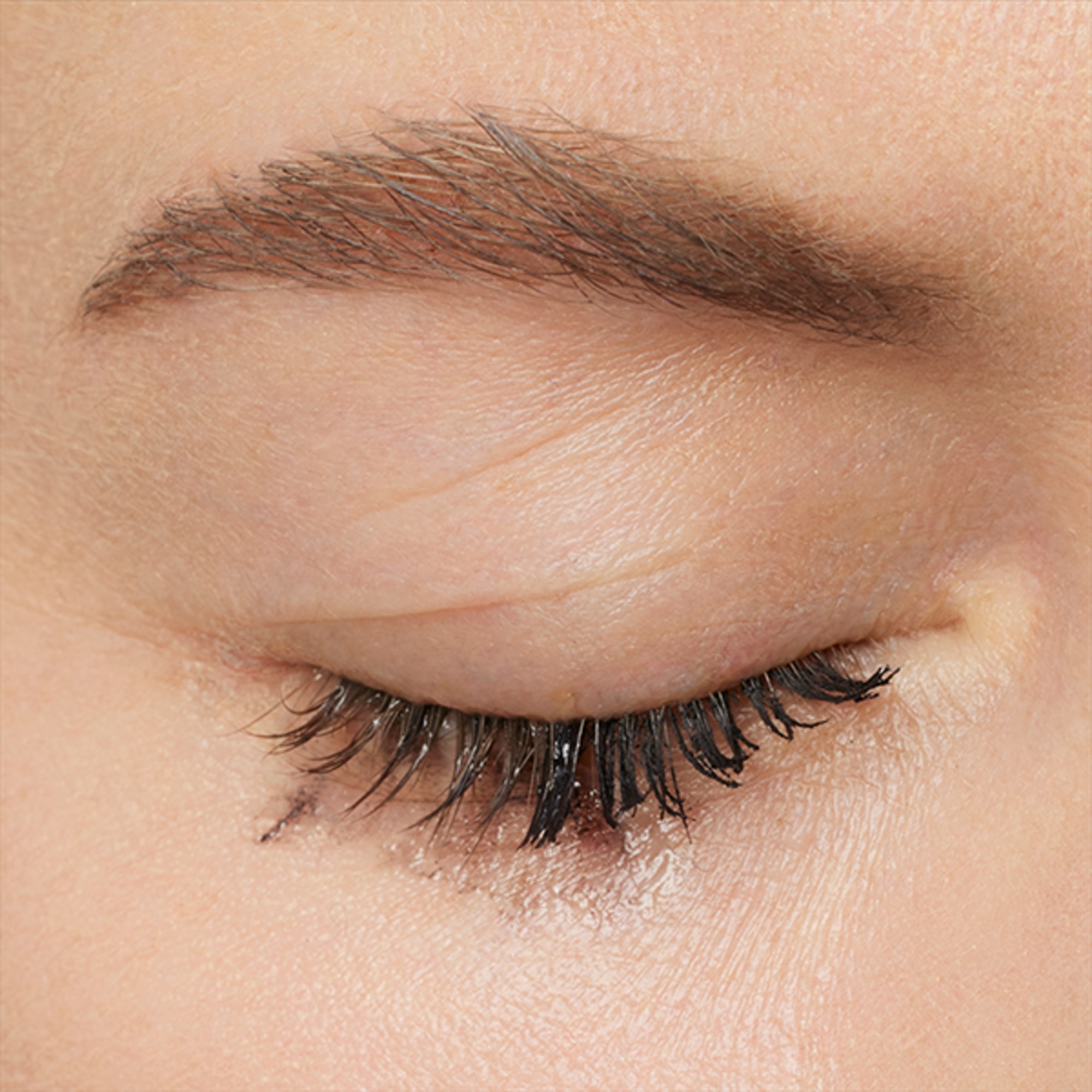 Mascara Melter Caring Demachiant de gene