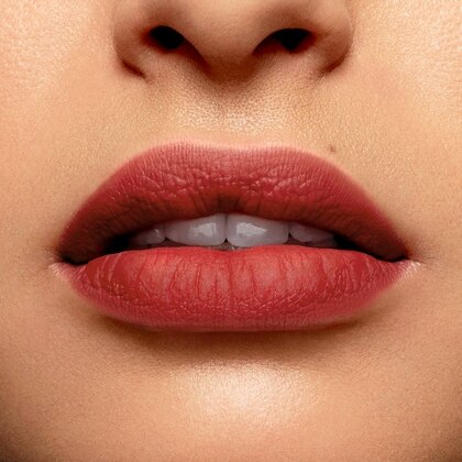 Ruj de buze de efect mat L Absolu Intimatte Rouge
