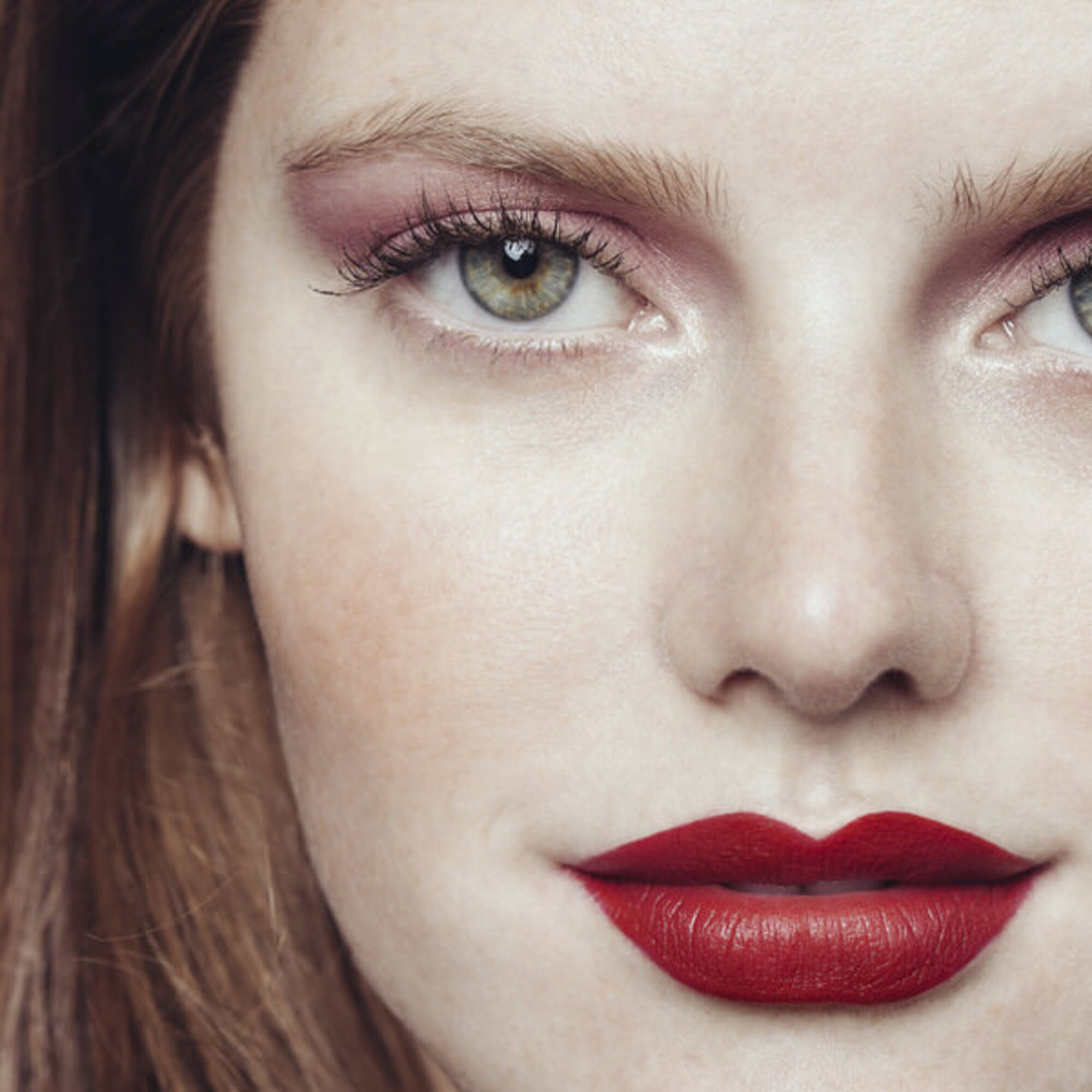 Fard iluminator de obraz Phyto-Touche Sun Glow