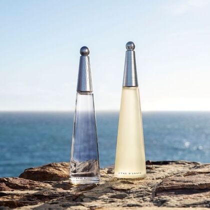 L'Eau d'Issey Intense Apa de Parfum