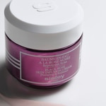 50 ML Sisley BLACK ROSE Crema tratament Black Rose Skin Infusion Cream 3 of 6 Crema tratament Black Rose Skin Infusion Cream