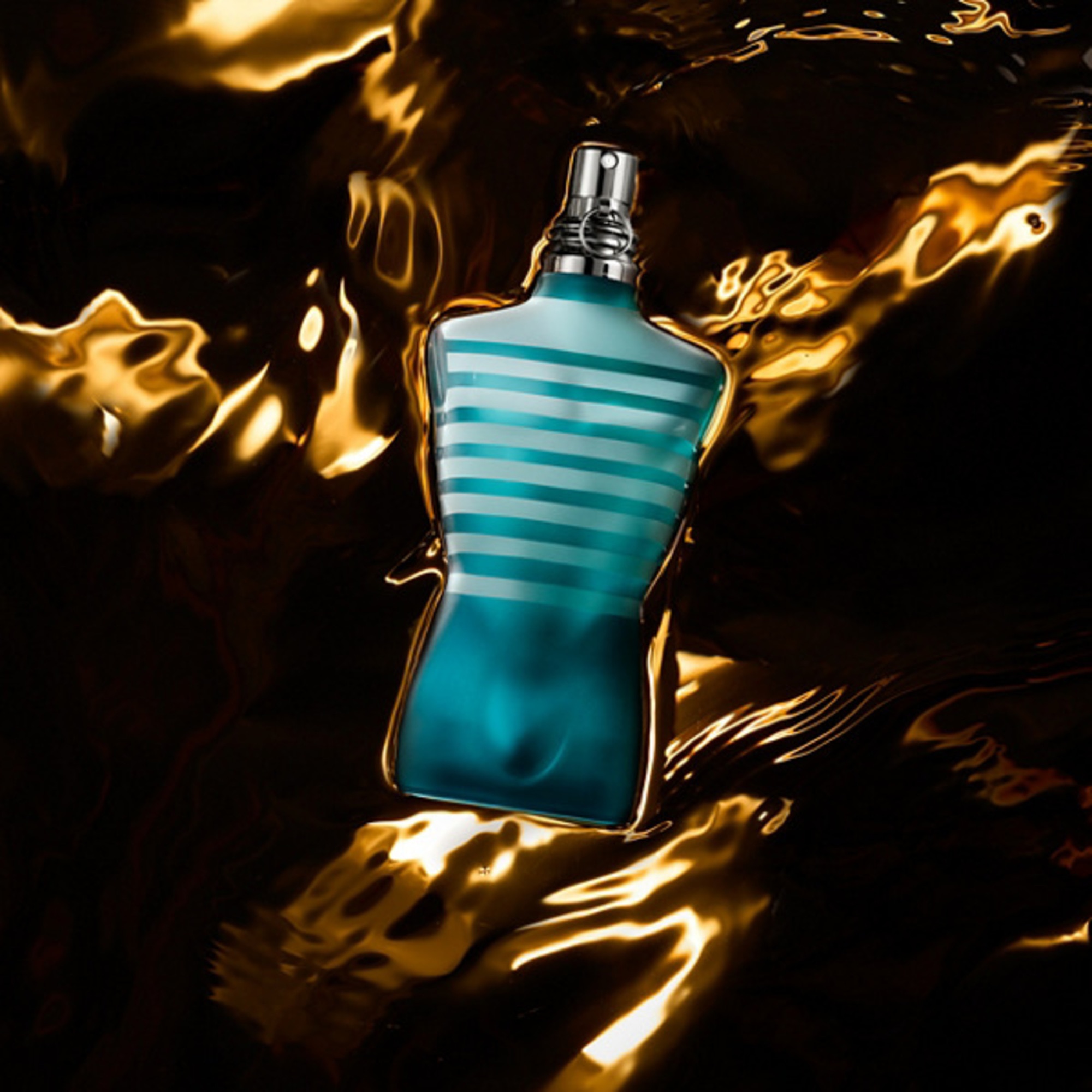 Le Male, Apa de Toaleta