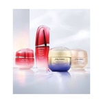 50 ML SHISEIDO ESSENTIAL ENERGY Crema de fata Hydrating Day Cream 2 of 3 Crema de fata Hydrating Day Cream