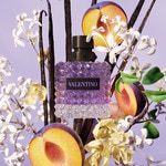 50 ML Valentino DONNA Born in Roma Donna Purple Melancholia Apa de Parfum 2 of 3 Born in Roma Donna Purple Melancholia Apa de Parfum