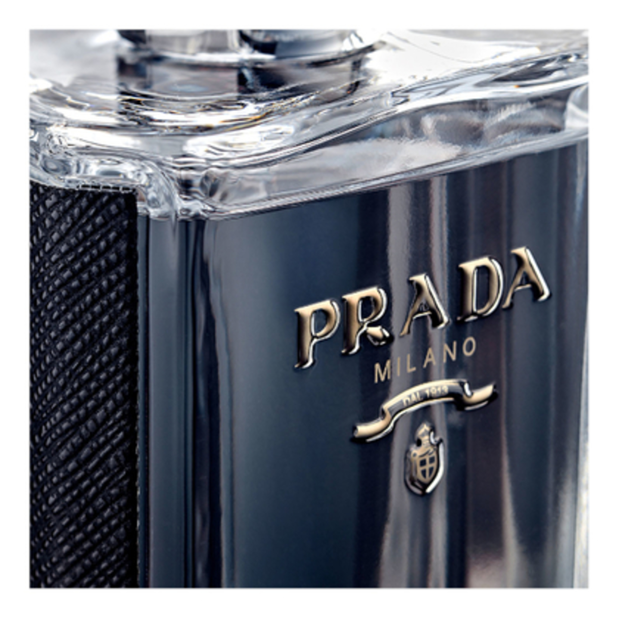 L'Homme Prada, Apa de Parfum
