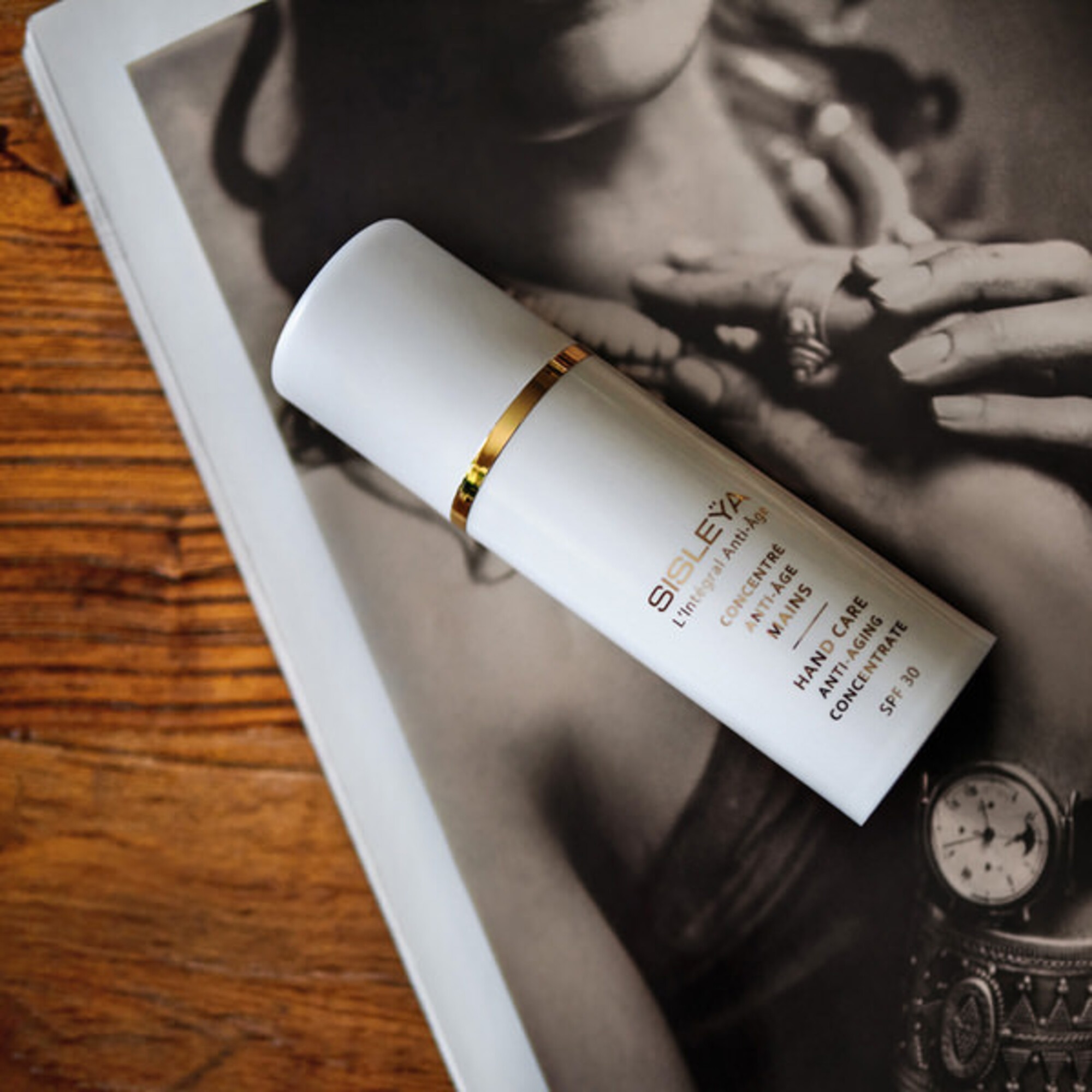 Crema de maini L Integral Anti Age Hand Care