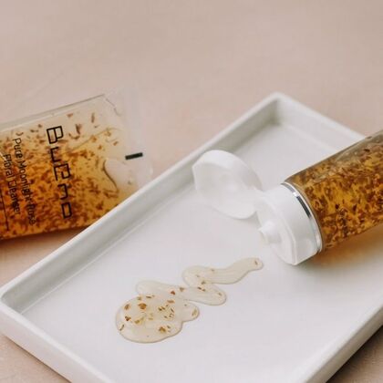 Gel de curatare Pure Moonlight Rose Floral