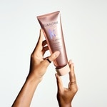 250 ML Kerastase Gloss Absolu Balsam stralucire sublima pentru par lung,predispus la electrizare 4 of 8 Balsam stralucire sublima pentru par lung,predispus la electrizare