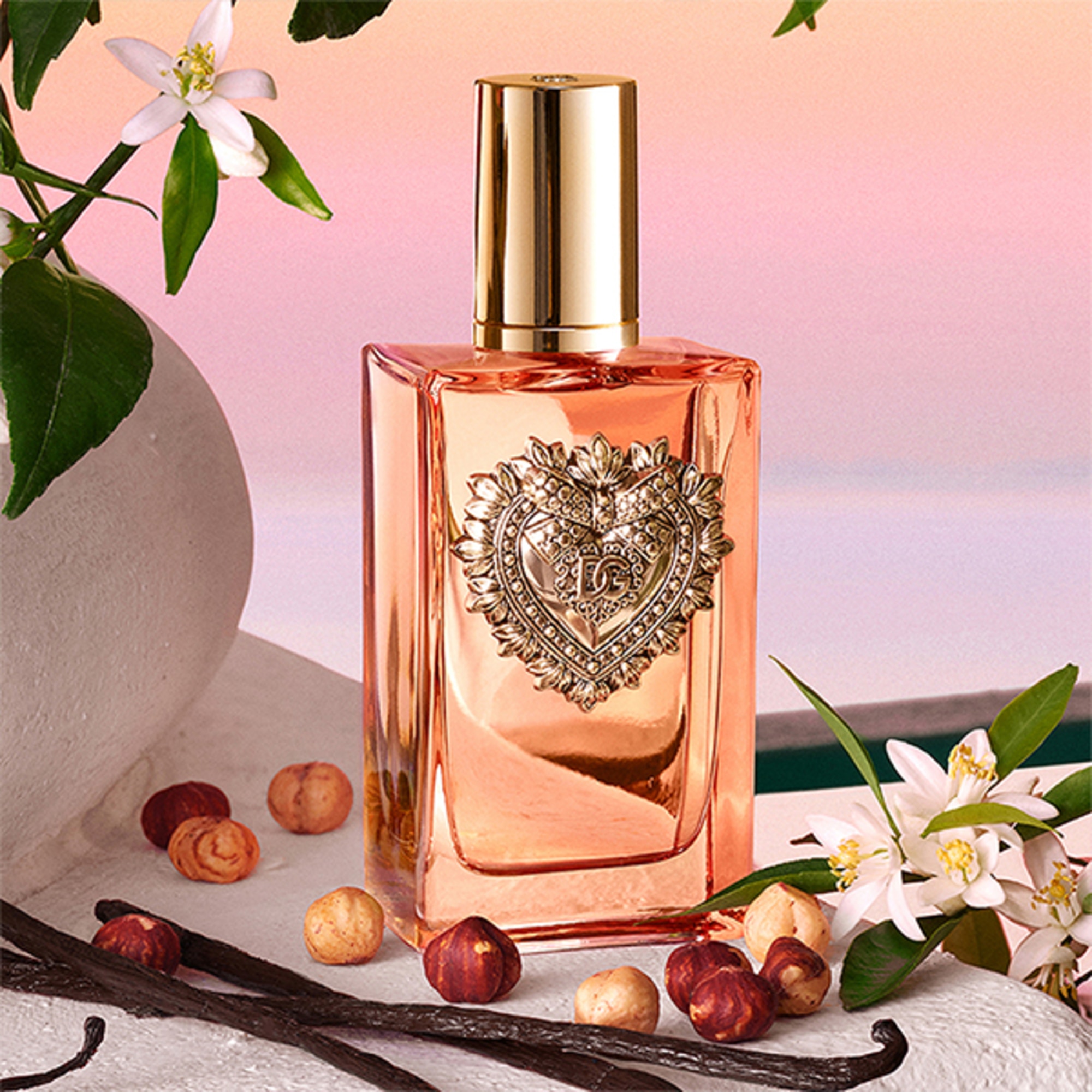 100 ML Dolce & Gabbana DEVOTION Devotion Apa de Parfum Intense  1 of 5 