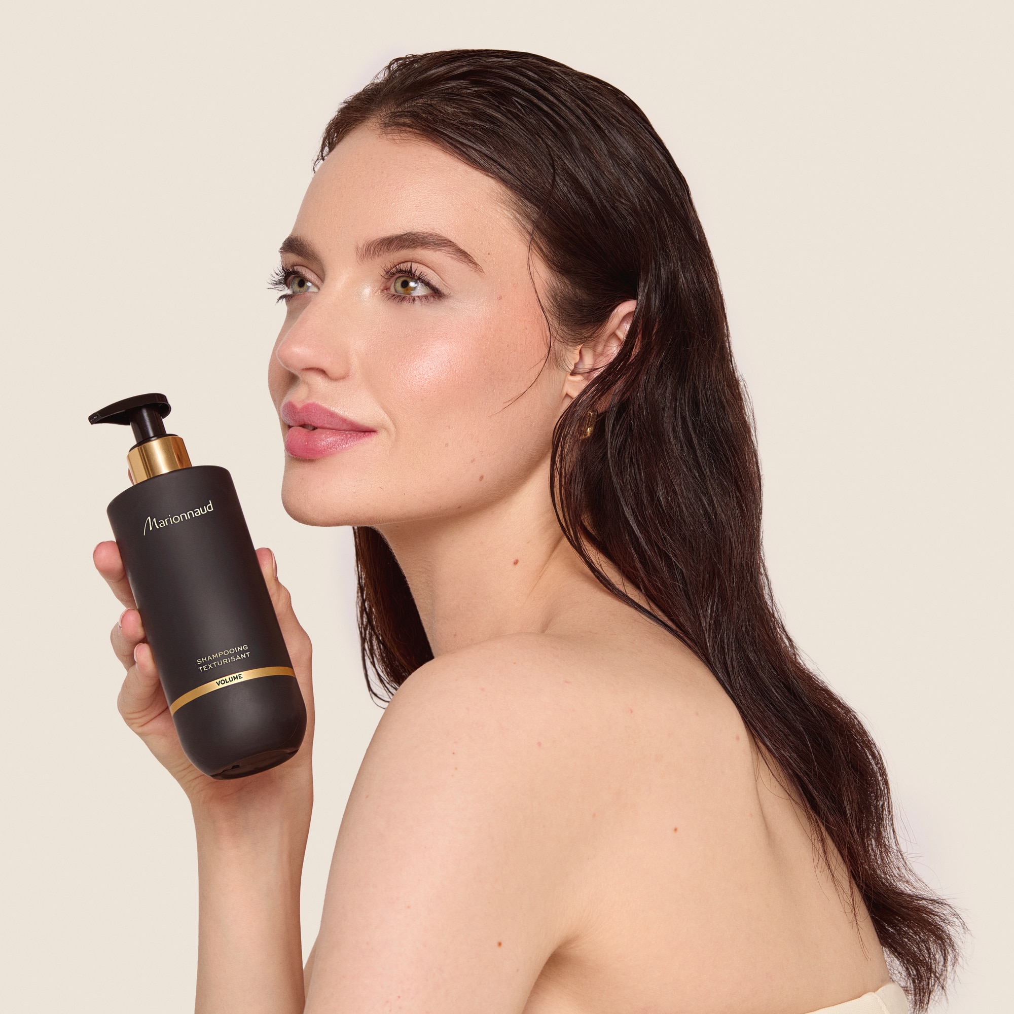 Sampon texturizant pentru volum