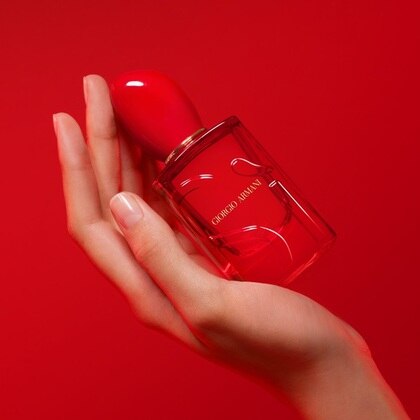 Si Passione Red Musk Apa de Parfum