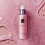 150 ML Rituals The Ritual of Sakura Spray de corp stralucitor The Ritual of Sakura  3 of 3 Spray de corp stralucitor The Ritual of Sakura