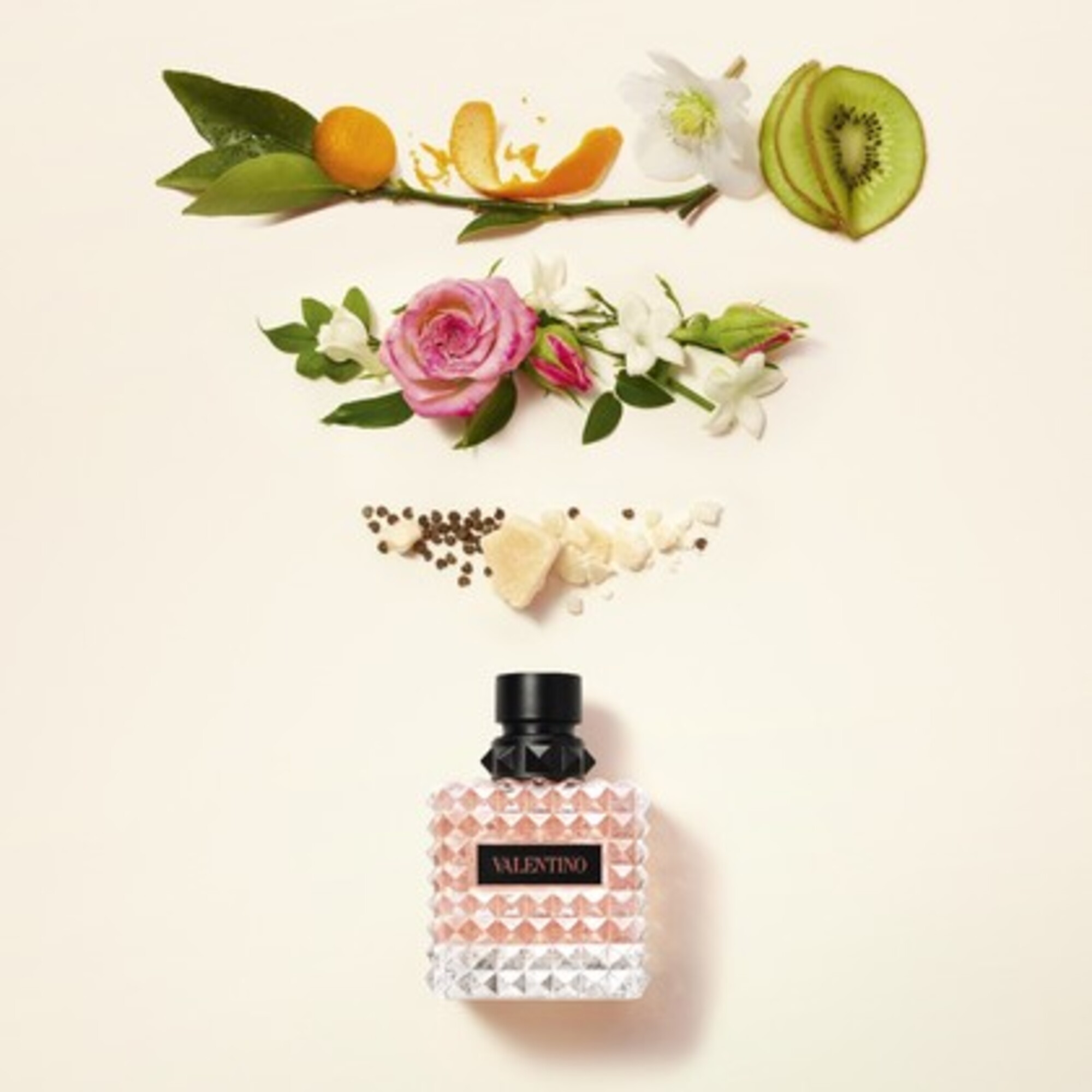 Born in Roma Coral Fantasy Apa de Parfum