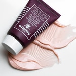 60 ML Sisley BLACK ROSE Masca crema Black Rose Cream Mask  4 of 6 Masca crema Black Rose Cream Mask