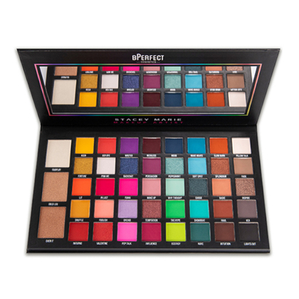  undefined MAKEUP Paleta farduri Stacey Marie Carnival XL  1 of 3 