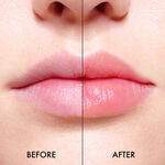  Dior DIOR ADDICT Balsam de buze Dior Addict Lip Glow  2 of 4 Balsam de buze Dior Addict Lip Glow