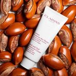 100 ML Clarins BODY CARE Crema de maini hidratanta 2 of 3 Crema de maini hidratanta