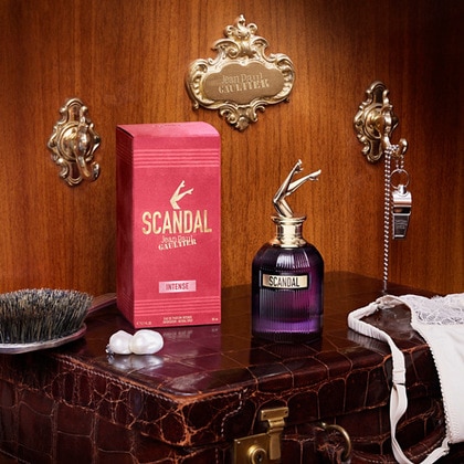 Scandal Intense Apa de Parfum Intensa