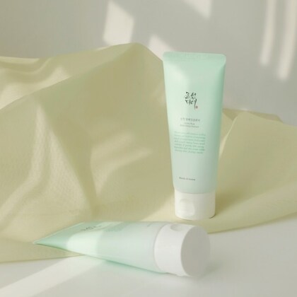 Gel de curatare facial Green Plum Refreshing Cleanser