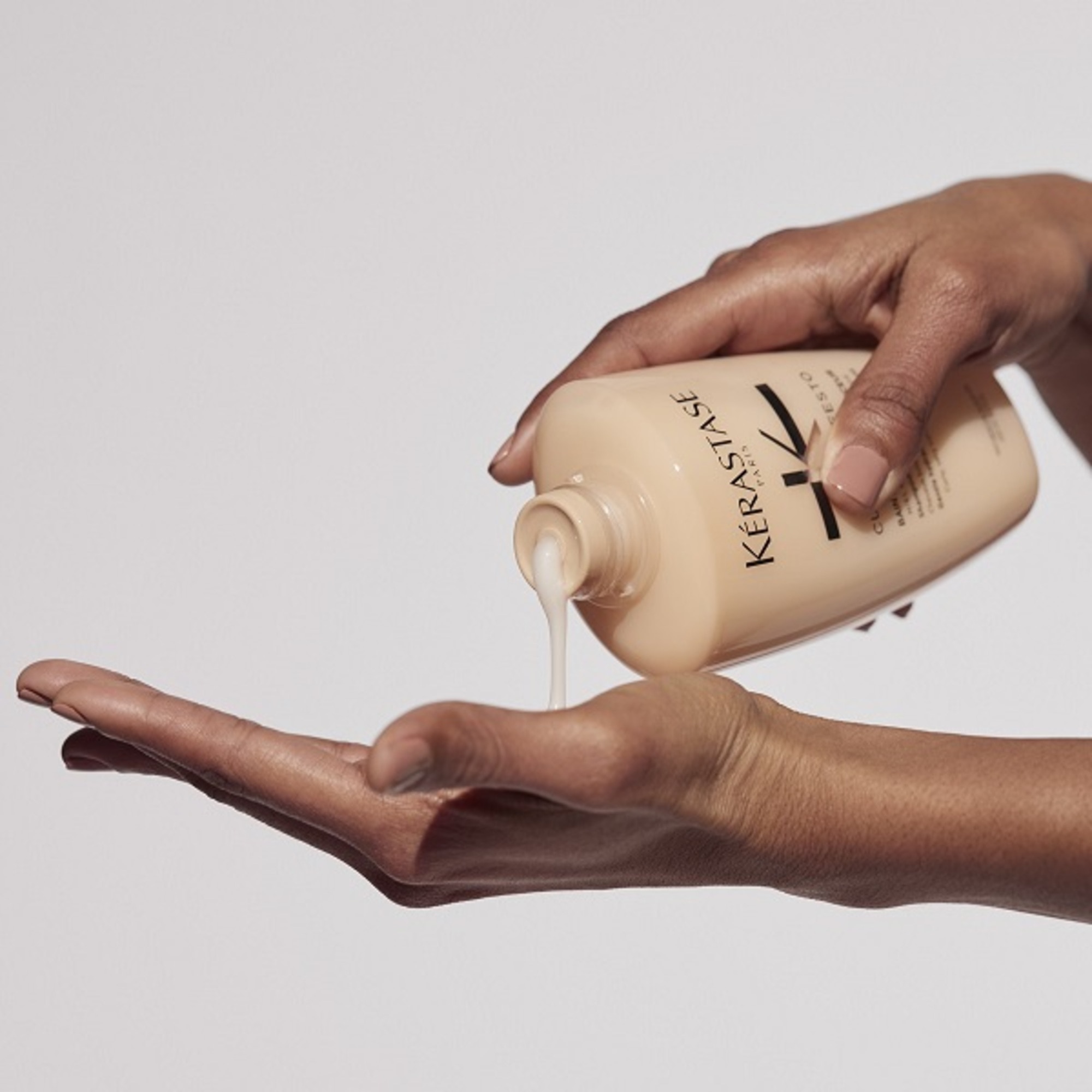 Sampon hranitor pentru parul cret si ondulat Bain Hydratation