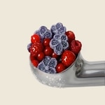 100 ML Cacharel Yummy Flowers Mist pentru par si corp Viollete Sugar  2 of 4 Mist pentru par si corp Viollete Sugar