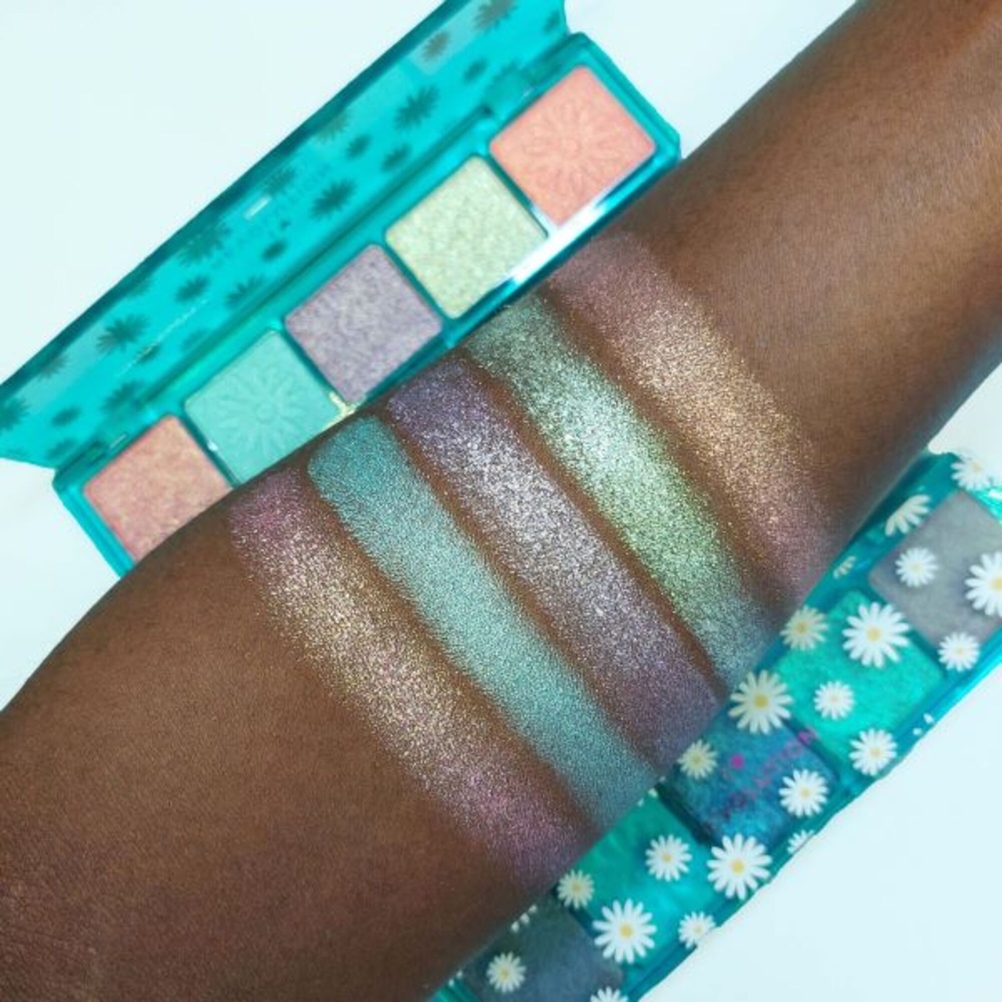 Paleta machiaj Mini Match Oops a Daisy