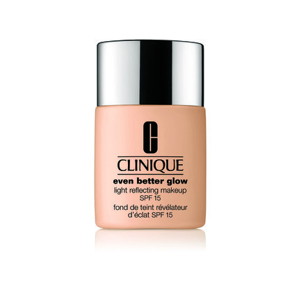  Clinique EVEN BETTER Fond de ten Even Better Glow  1 of 1 