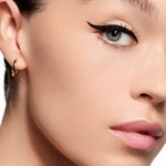  GUERLAIN Noir G Tus de ochi Graphic liner  2 of 5 Tus de ochi Graphic liner