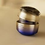 50 G SHISEIDO VITAL PERFECTION Crema de fata Uplifting Firming Advanced Cream Soft rezerva  2 of 4 Crema de fata Uplifting Firming Advanced Cream Soft rezerva