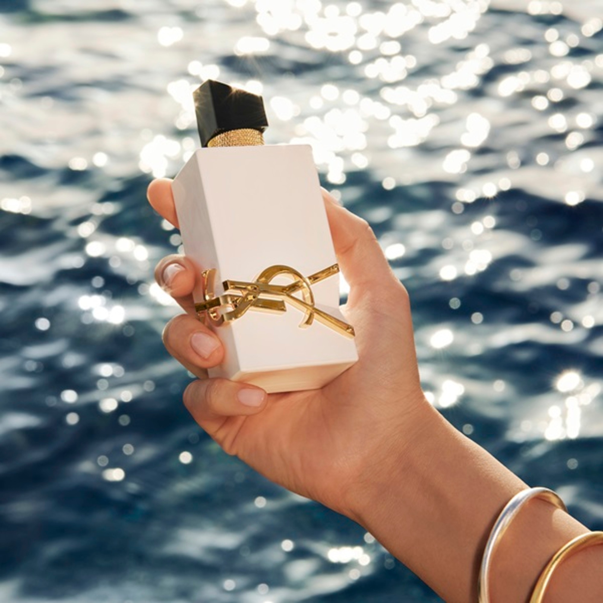 90 ML Yves Saint Laurent LIBRE Libre L'Eau Nue Parfum de Peau 1 of 7
