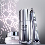 15 ML Dior CAPTURE Corector pentru ochi efect de lifting Pro-Collagen Shot 5 of 5 Corector pentru ochi efect de lifting Pro-Collagen Shot